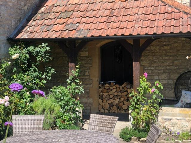 The Long House Daire Flax Bourton Dış mekan fotoğraf
